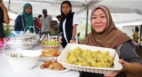 A communal Iftar celebration, The Philippines.